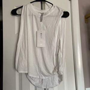 Athleta white active top